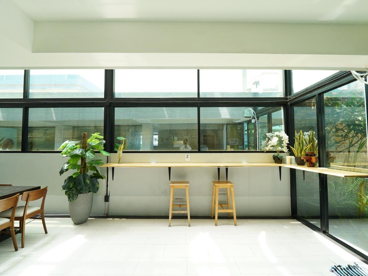 Roomquest Bangkok Don Mueang Airport Dış mekan fotoğraf