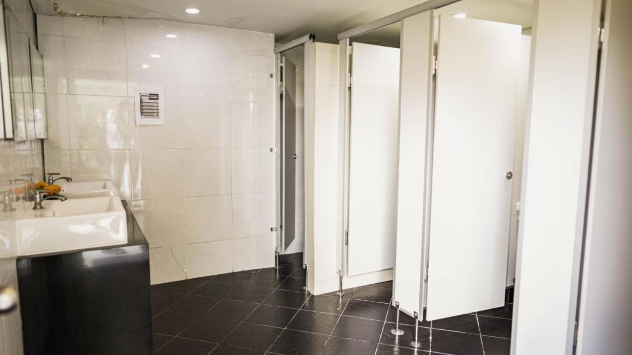 Roomquest Bangkok Don Mueang Airport Dış mekan fotoğraf