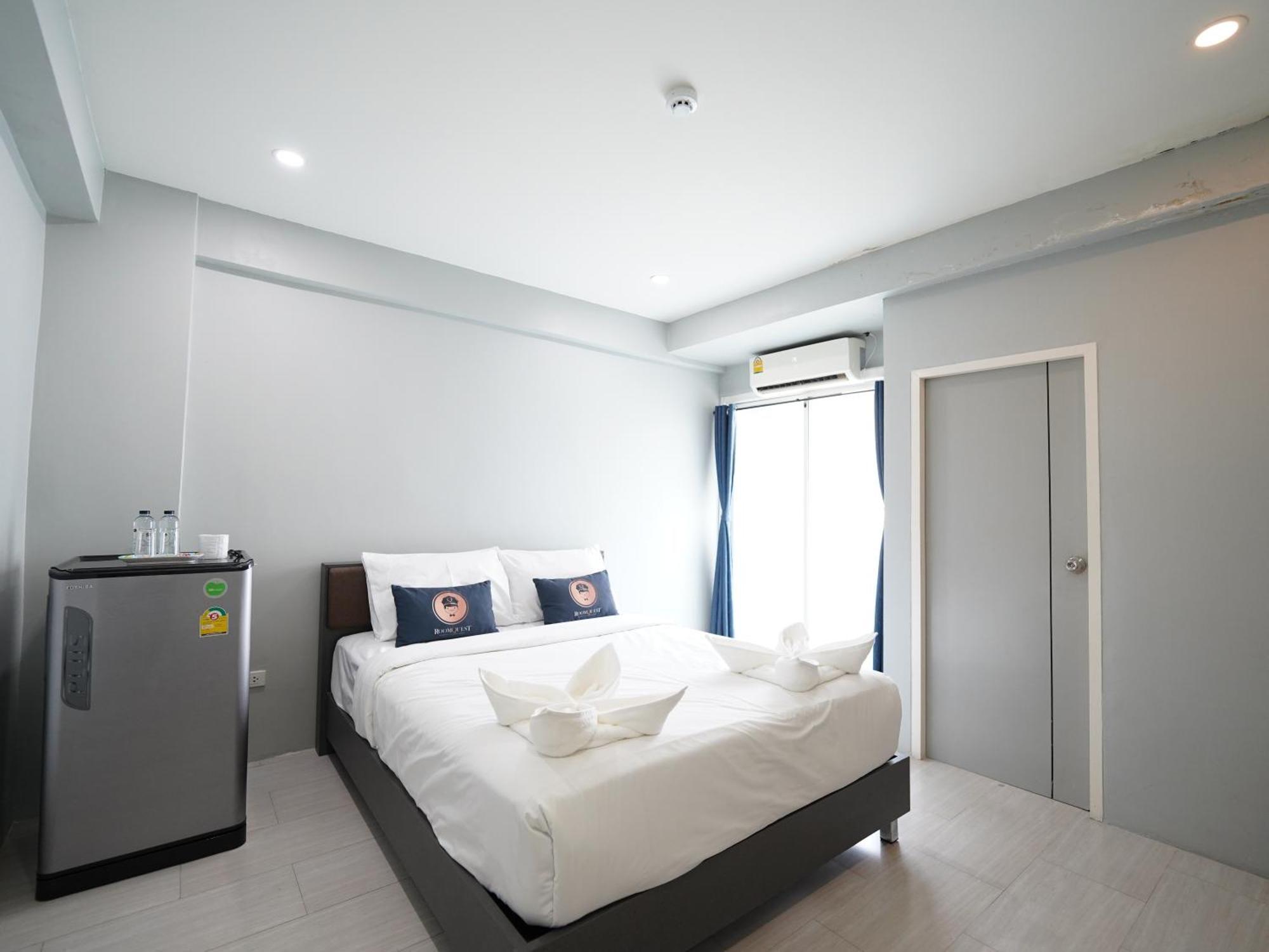 Roomquest Bangkok Don Mueang Airport Oda fotoğraf